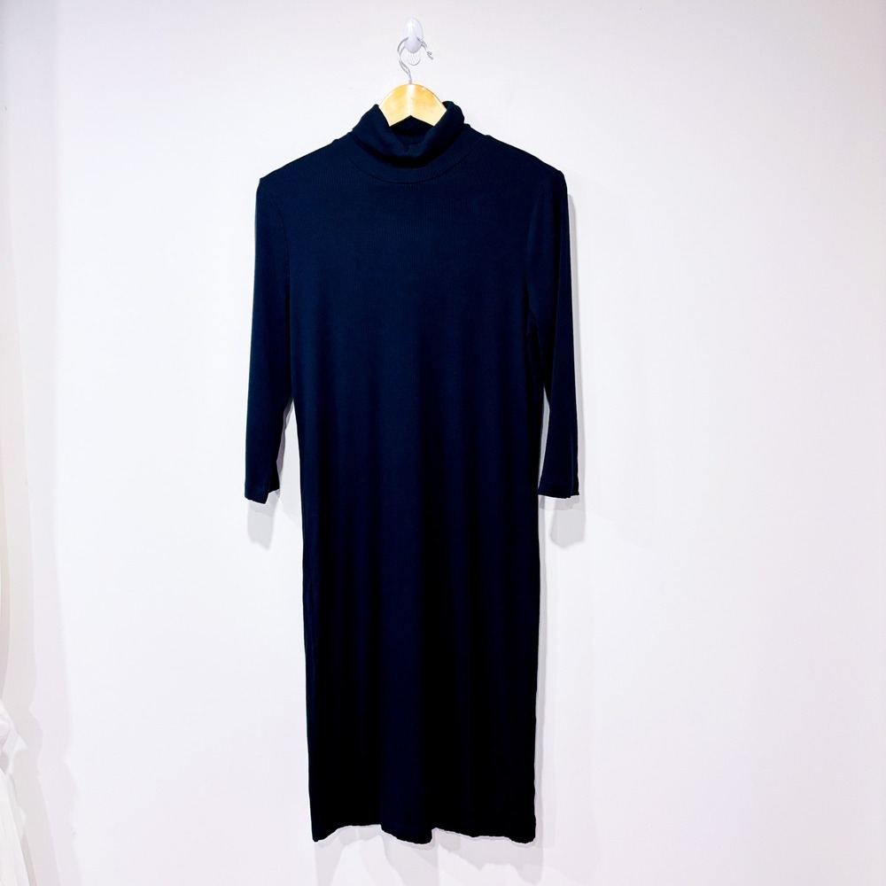 LOLË Black ribbed turtleneck midi dress |‎ Athleisure minimalist | X-Large